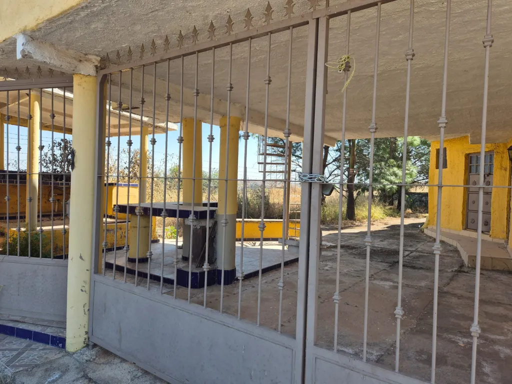 Casa tipo cabaña rustica en venta en la Joya Zapotlanejo 2